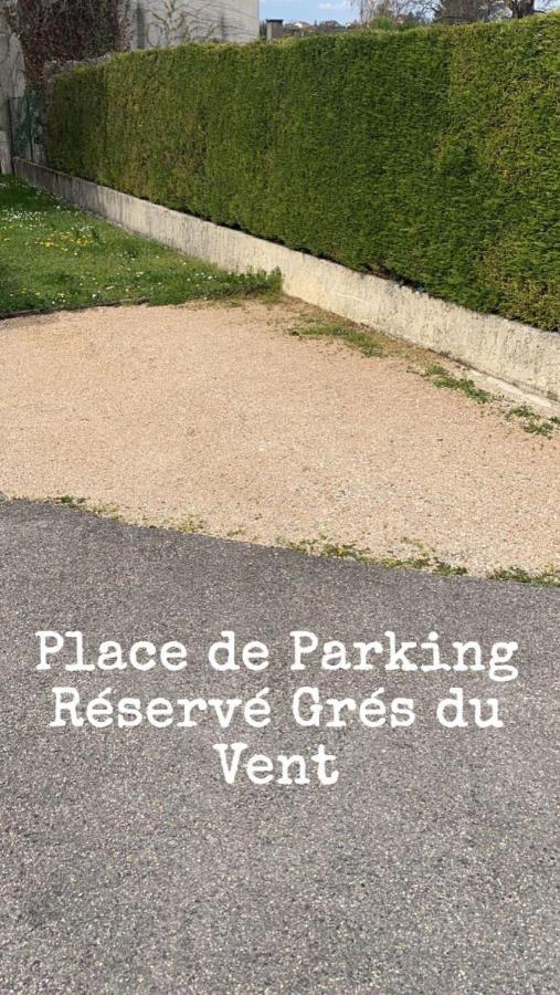 Apartmán Au Gres Du Vent Ruy-Montceau Exteriér fotografie